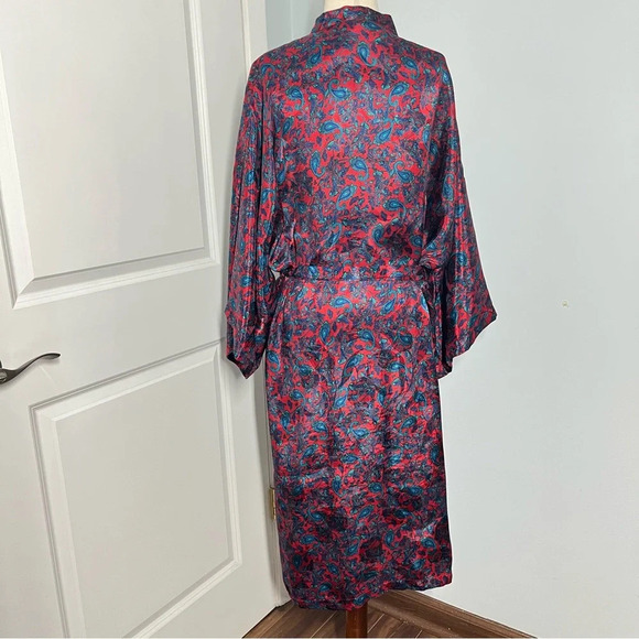 Victoria’s Secret Gold label red and blue paisley print robe night gown - Picture 4 of 8